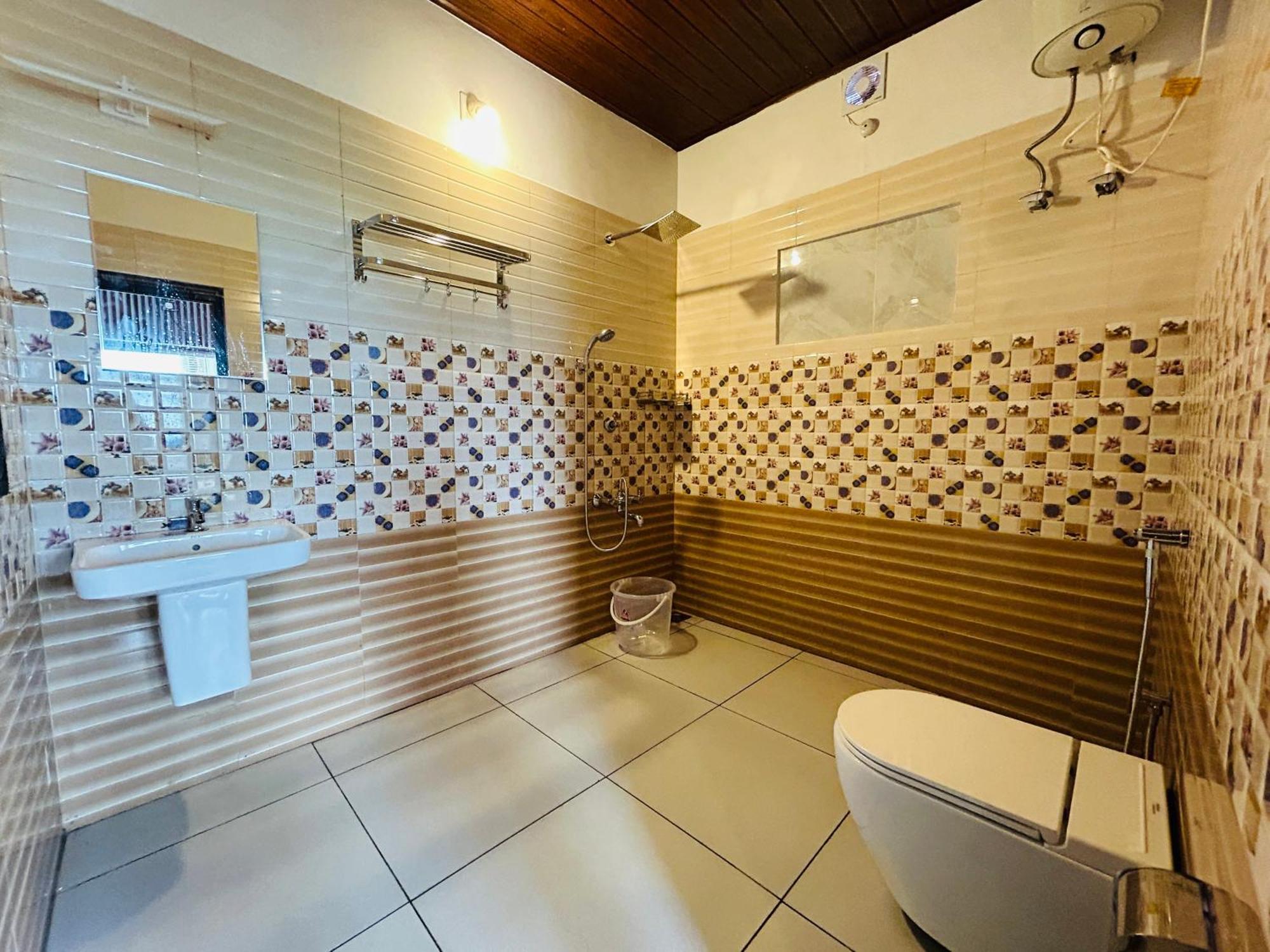 Baywood Cottages 바가몬 외부 사진